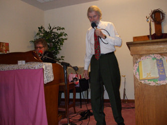 Billy and Sharon Skipper at the "Plano Church of God"