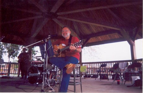 Outreach with New Life Church of Lombard at the Villa Park IL Gazebo