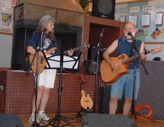 Paul & Cece at Karitos 2005 Coffeehouse